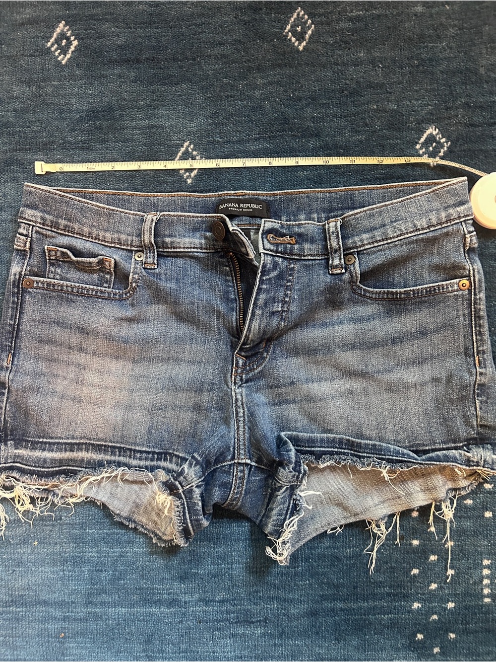 Banana Republic Women's Frayed Hem Denim Cutoff Shorts — Blue Wash